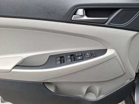 Used 2018 Hyundai Tucson SEL image 15