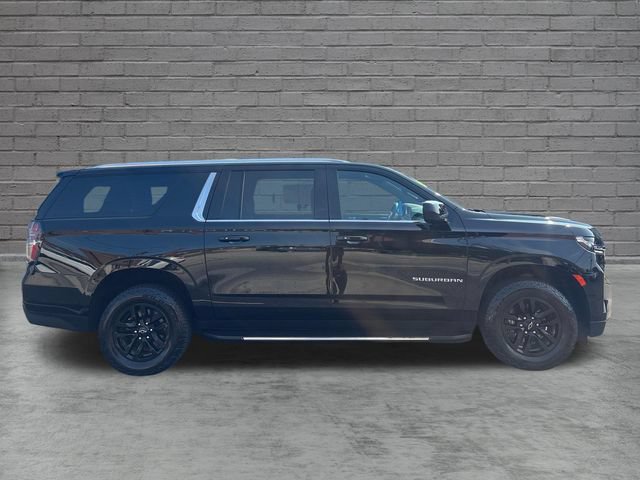 Used 2021 Chevrolet Suburban LS AWD/4WD image 8