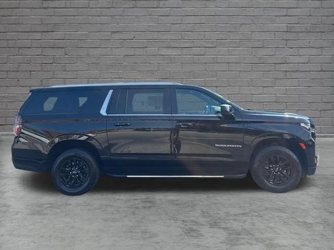 Used 2021 Chevrolet Suburban LS AWD/4WD image 8