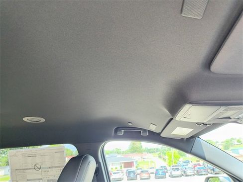 New 2026 Chevrolet Traverse LT w/ Enhanced Driving Package image 17