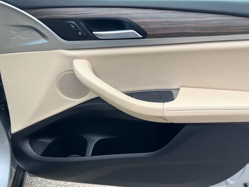 Used 2018 BMW X3 xDrive30i w/ Convenience Package image 16