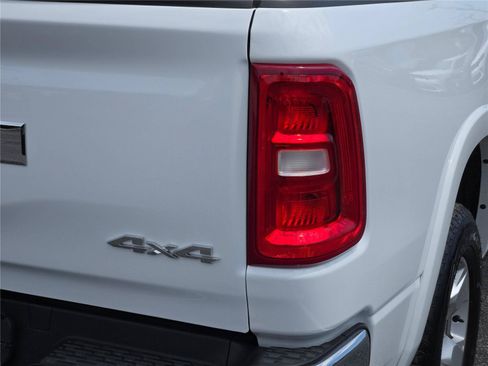 Used 2025 RAM 1500 Big Horn AWD/4WD image 22
