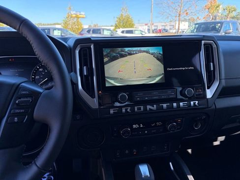 New 2026 Nissan Frontier SV image 21