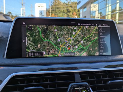 Used 2022 BMW 750i xDrive AWD/4WD image 22