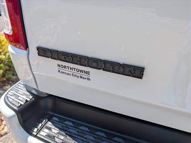 Used 2022 RAM 1500 Big Horn AWD/4WD image 19