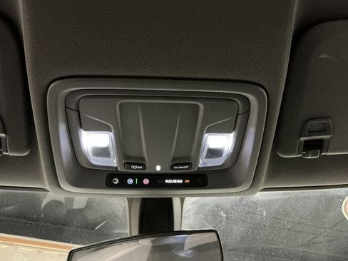Used 2022 Chevrolet Silverado 1500 RST AWD/4WD image 17