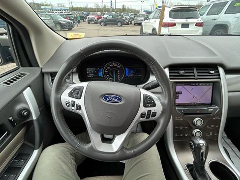 Used 2013 Ford Edge SEL FWD image 32