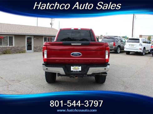 Used 2019 Ford F350 Lariat w/ Chrome Package AWD/4WD image 4