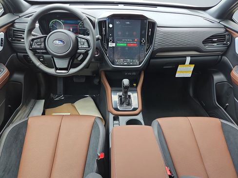 Certified 2025 Subaru Forester Touring image 10