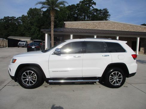 Used 2014 Jeep Grand Cherokee Limited w/ Luxury Group II RWD image 32