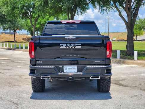Used 2025 GMC Sierra 1500 AT4 w/ AT4 Premium Package AWD/4WD image 33