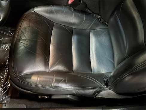 Used 2011 Chevrolet Corvette Coupe w/ 1LT image 18