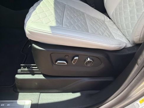 Used 2026 Cadillac Escalade Platinum Sport RWD image 22