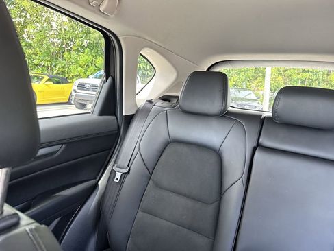 Used 2019 MAZDA CX-5 Touring FWD image 17