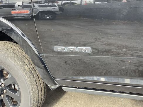 Used 2020 RAM 2500 Laramie AWD/4WD image 10