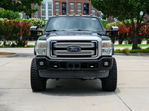 Used 2014 Ford F350 Platinum w/ FX4 Off-Road Package AWD/4WD image 4