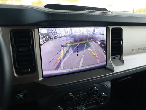 Used 2025 Ford Bronco Outer Banks AWD/4WD image 25