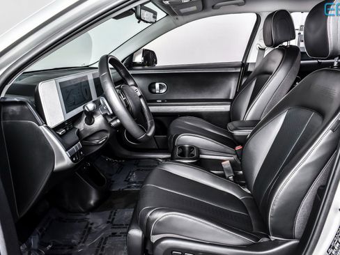 Used 2024 Hyundai Ioniq 5 Limited image 14