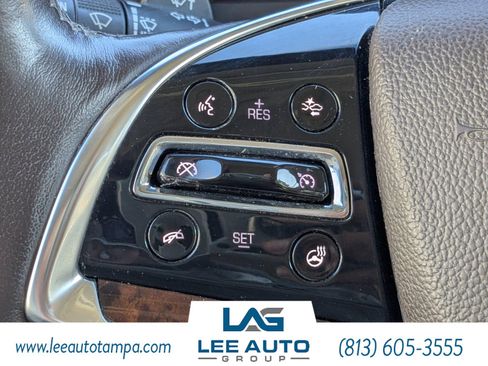 Used 2015 Cadillac Escalade Premium image 29