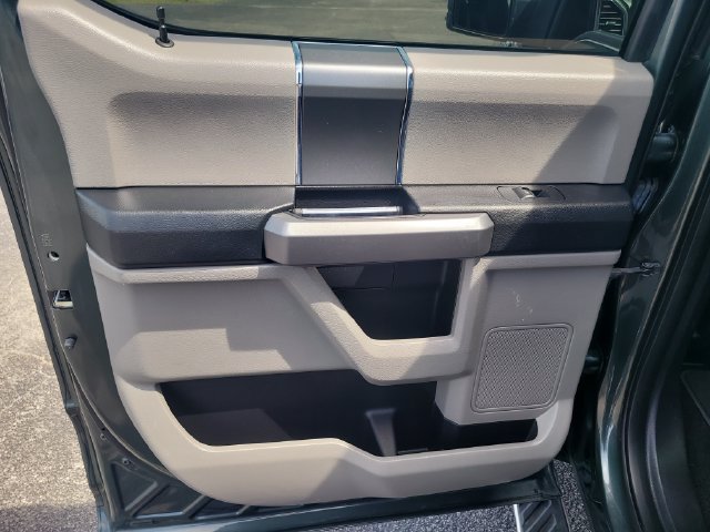 Used 2018 Ford F150 XLT w/ Equipment Group 302A Luxury RWD image 8
