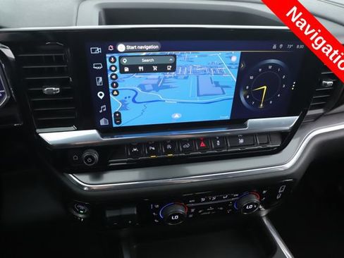 Used 2024 Chevrolet Silverado 1500 High Country w/ Technology Package AWD/4WD image 5