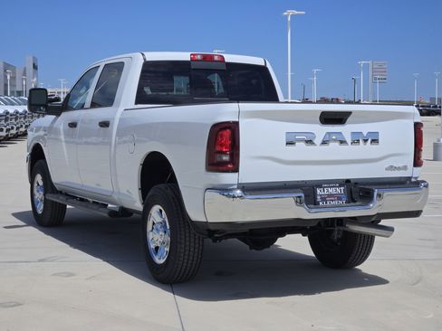 New 2026 RAM 2500 Tradesman AWD/4WD image 4