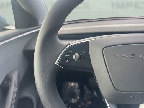 Used 2025 Tesla Model 3 Long Range image 16