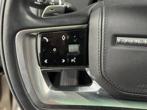 Used 2023 Land Rover Range Rover SE image 31