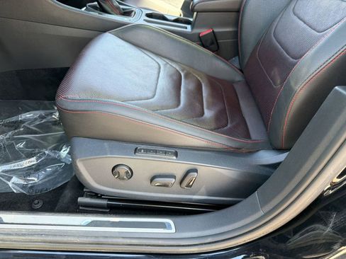 Used 2022 Volkswagen Jetta GLI Autobahn FWD image 13