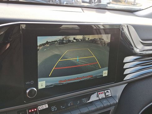 Used 2025 Toyota Camry XSE image 16