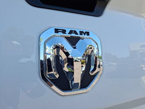 Certified 2024 RAM 2500 Big Horn AWD/4WD image 30