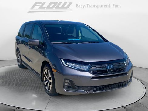 Certified 2026 Honda Odyssey EX-L image 1