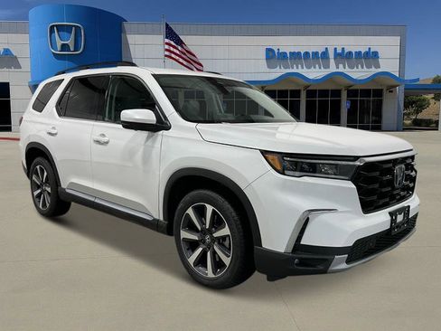 New 2025 Honda Pilot Elite image 10