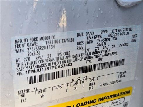 Used 2023 Ford Expedition XLT AWD/4WD image 17