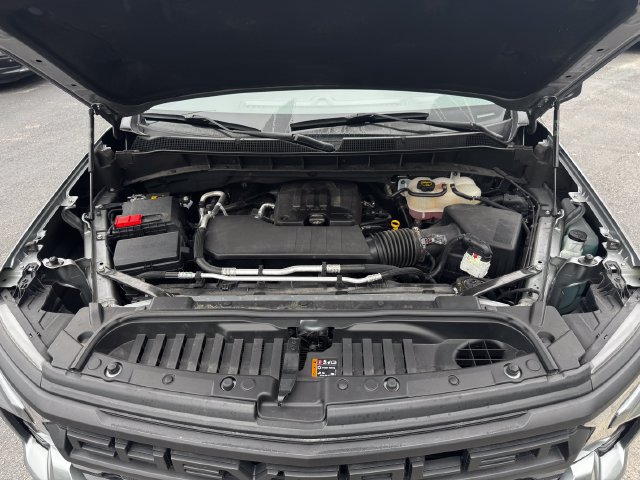 Used 2025 Chevrolet Silverado 1500 Custom w/ Turbomax Blackout Package AWD/4WD image 20