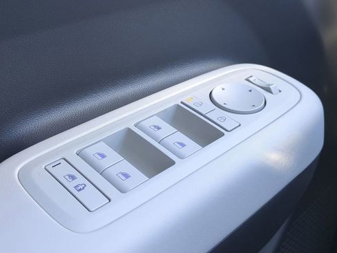 New 2026 Hyundai Santa Fe SE image 28