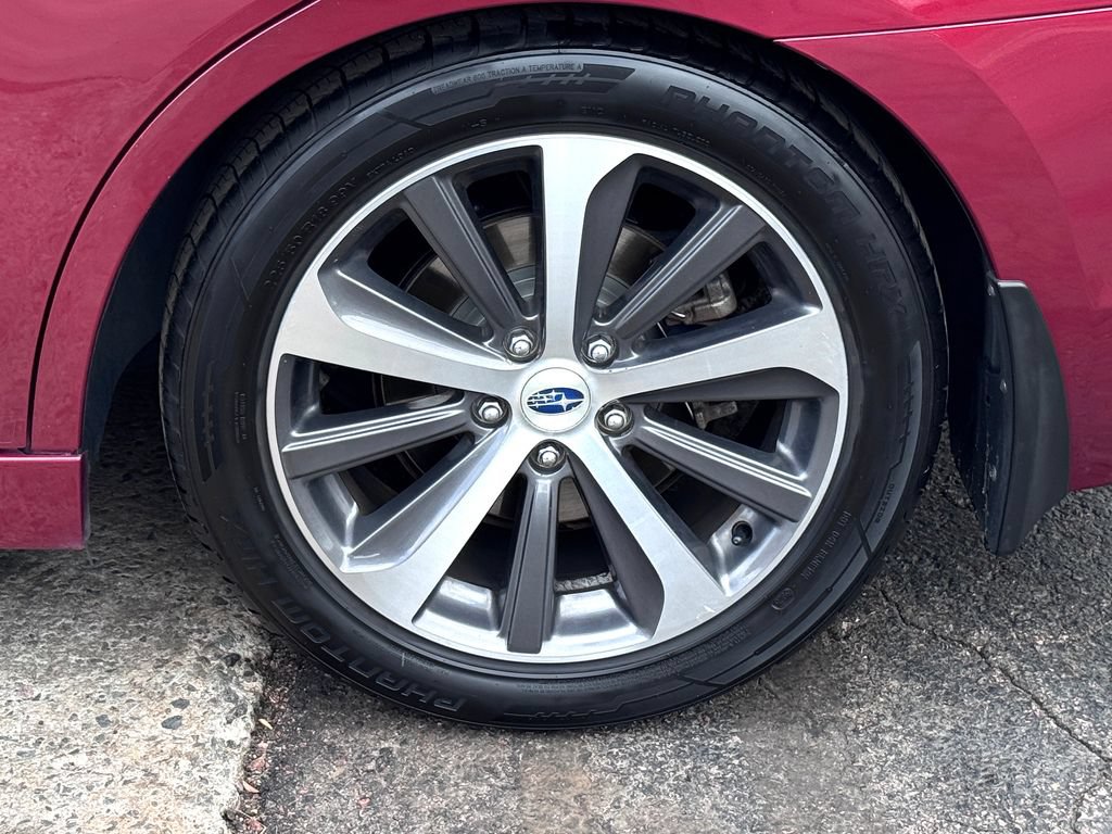 Used 2018 Subaru Legacy 3.6R Limited AWD/4WD image 14