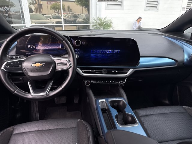 Used 2024 Chevrolet Equinox EV LT FWD image 13