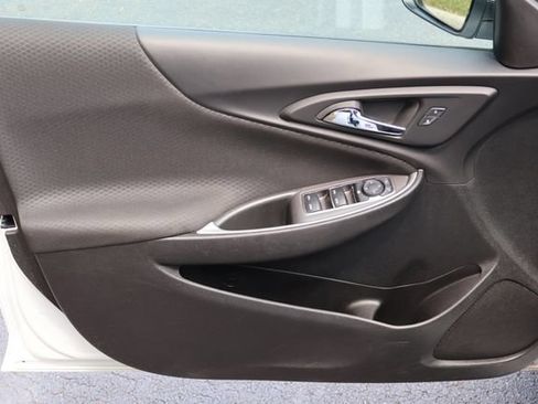 Used 2025 Chevrolet Malibu LT FWD image 18