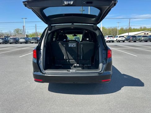 Used 2024 Honda Odyssey Sport image 11