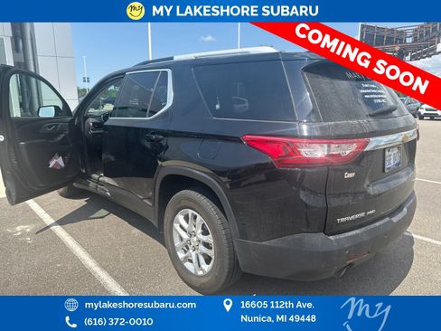 Used 2018 Chevrolet Traverse LT AWD/4WD image 4