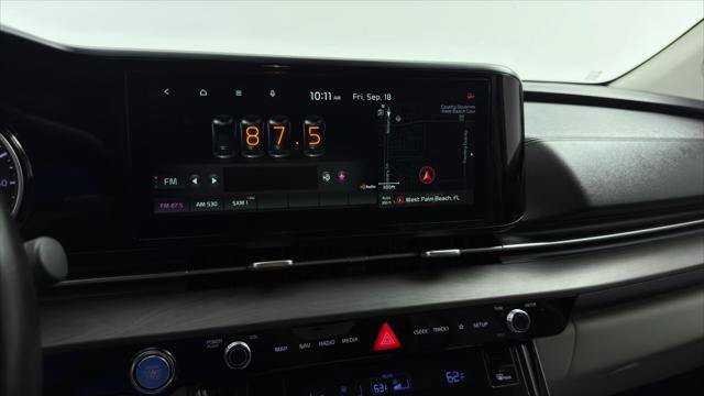 Used 2022 Kia Carnival SX FWD image 32