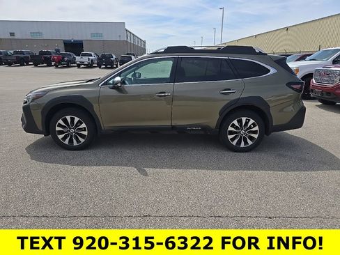 Used 2023 Subaru Outback Touring AWD/4WD image 3