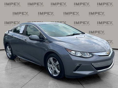 Used 2018 Chevrolet Volt LT image 7