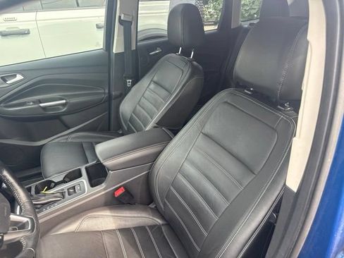Used 2017 Ford Escape Titanium w/ Equipment Group 301A FWD image 6