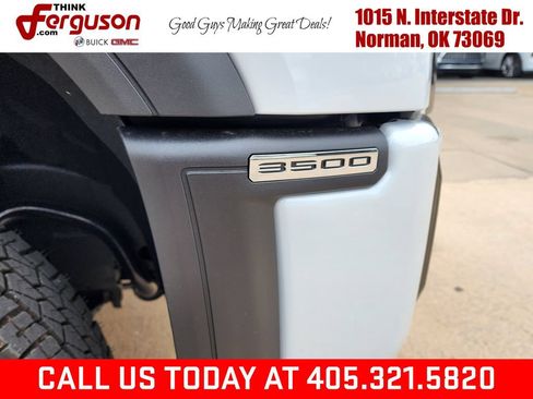 New 2026 GMC Sierra 3500 Denali Ultimate AWD/4WD image 11