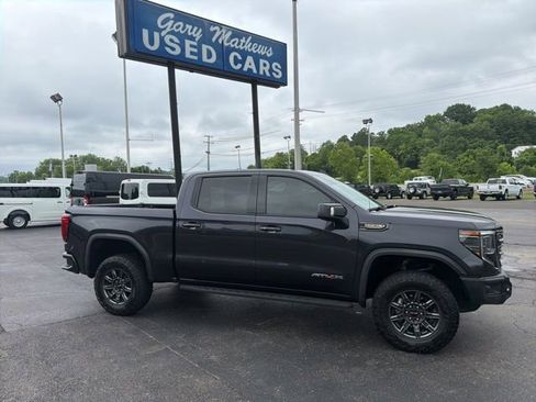 Used 2024 GMC Sierra 1500 AT4X AWD/4WD image 5