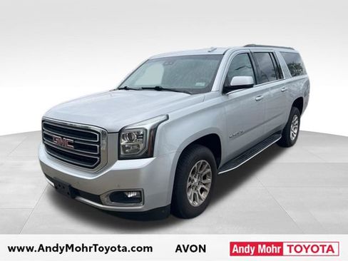 Used 2019 GMC Yukon XL SLT w/ Open Road Package RWD image 3