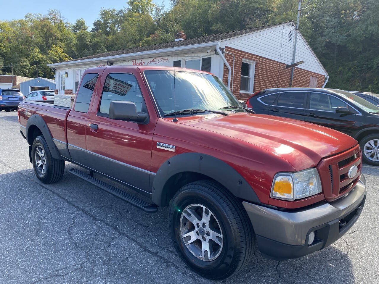 Used 2006 Ford Ranger XLT AWD/4WD image 3
