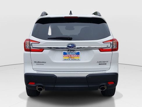 Used 2023 Subaru Ascent Touring AWD/4WD image 6